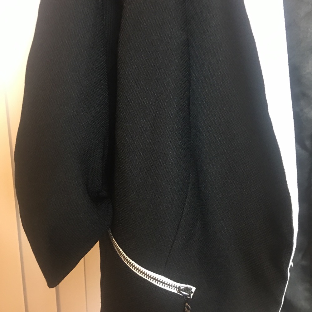 City Chic Blazer - Picture 2 of 6